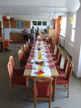 Gemeinschaftsraum im Goldenen Herbst
